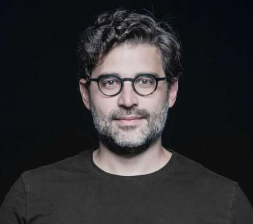 Dr. Victor Bigelli de Carvalho